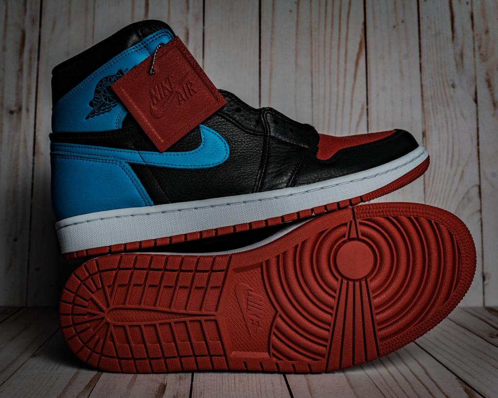 paio di sneakers vintage del marchio Jordan