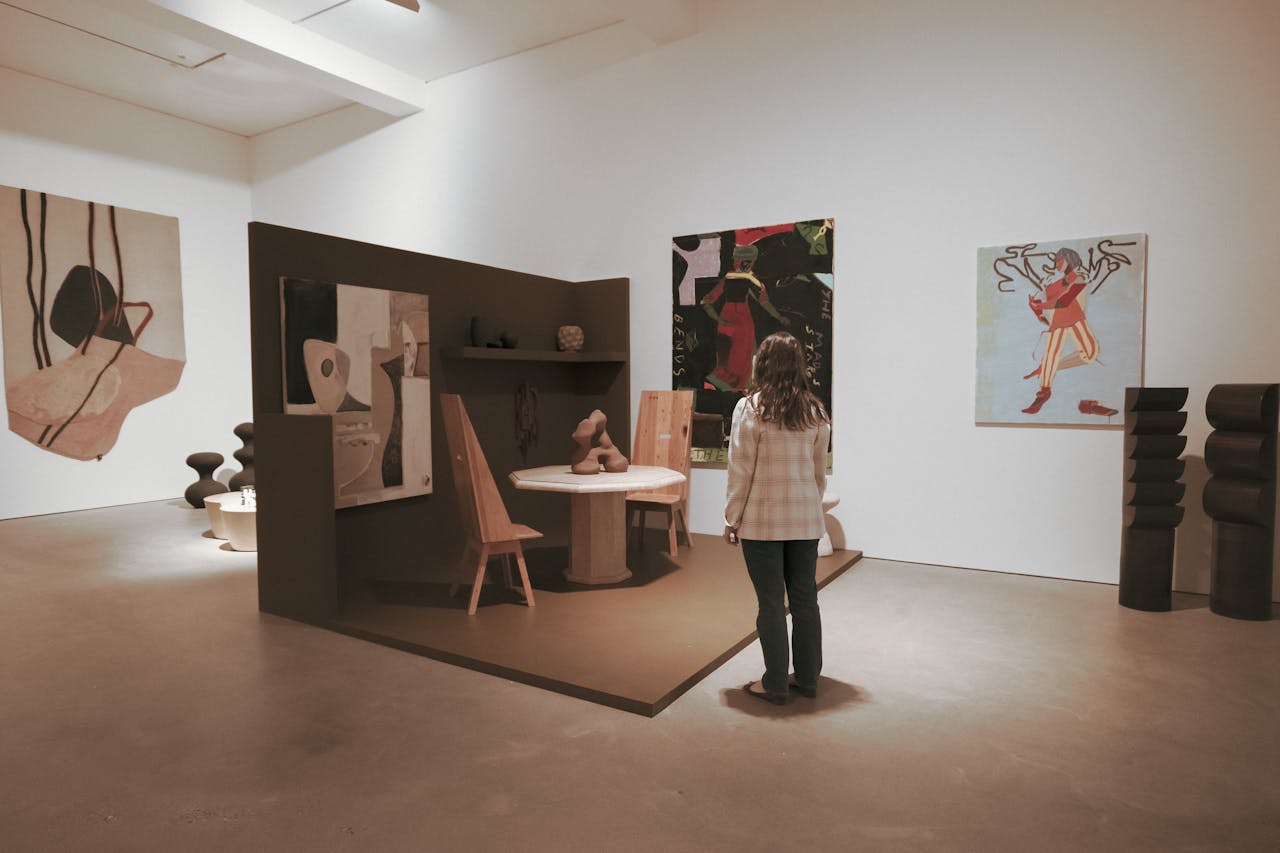 interno di una galleria d'arte in Italia